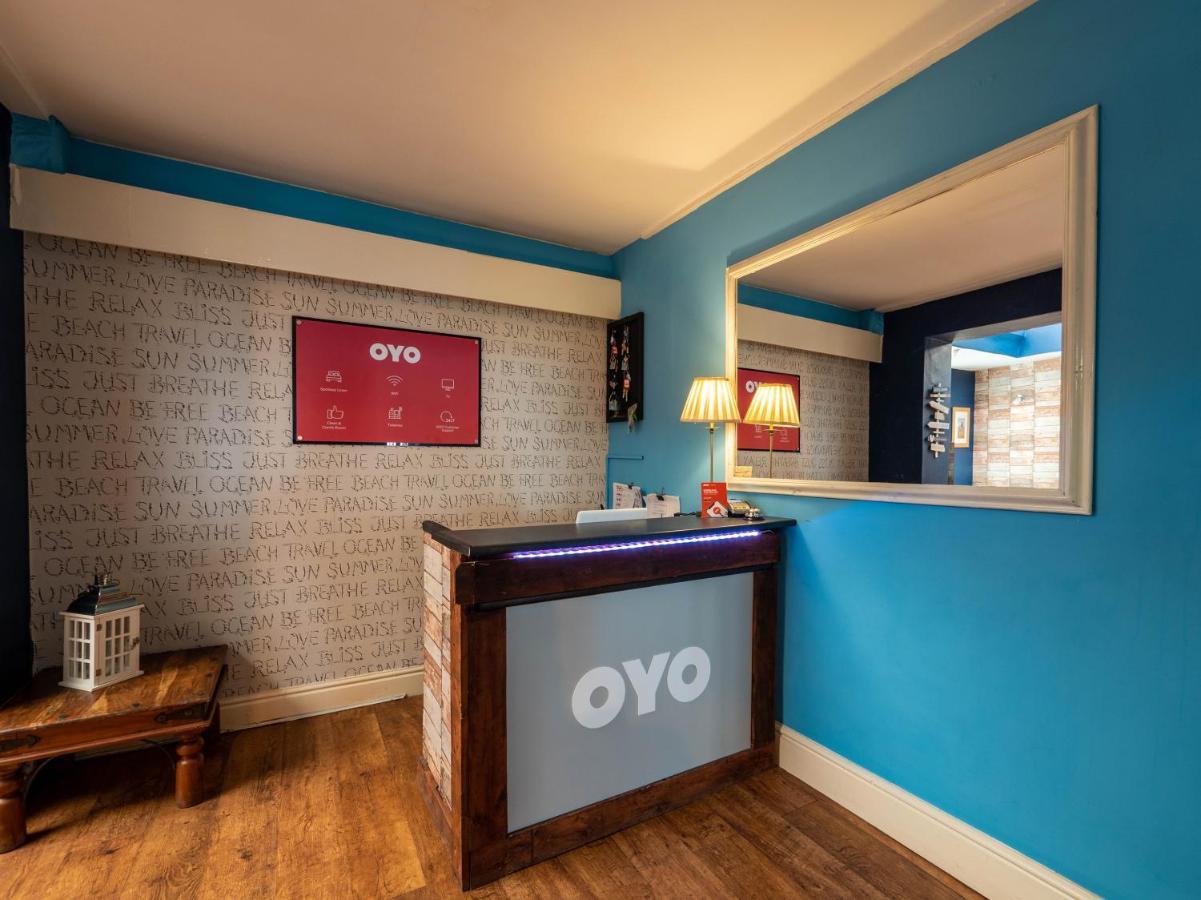 Oyo Pier Hotel Rhyl Exterior foto